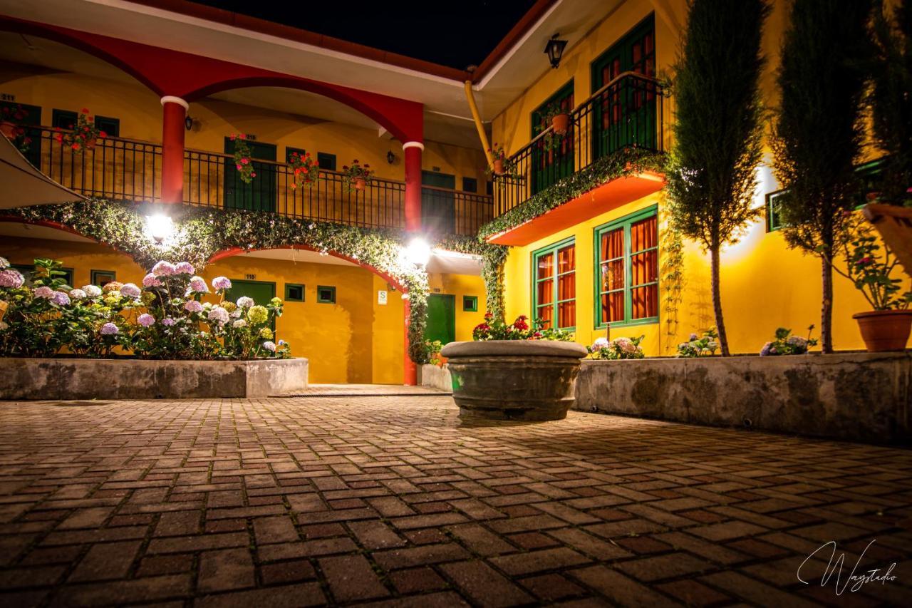 Hotel Tartar Cajamarca Ngoại thất bức ảnh