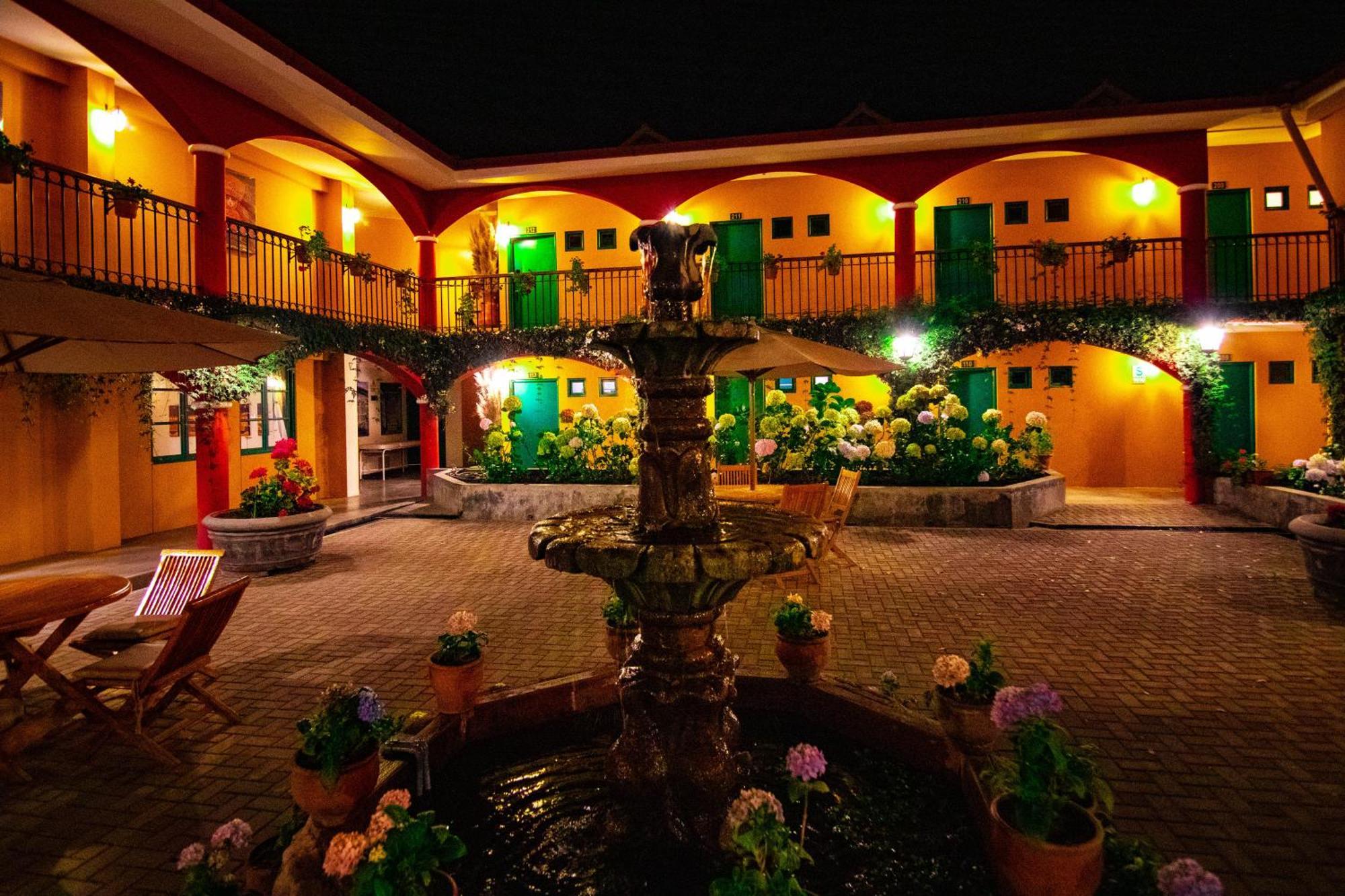 Hotel Tartar Cajamarca Ngoại thất bức ảnh