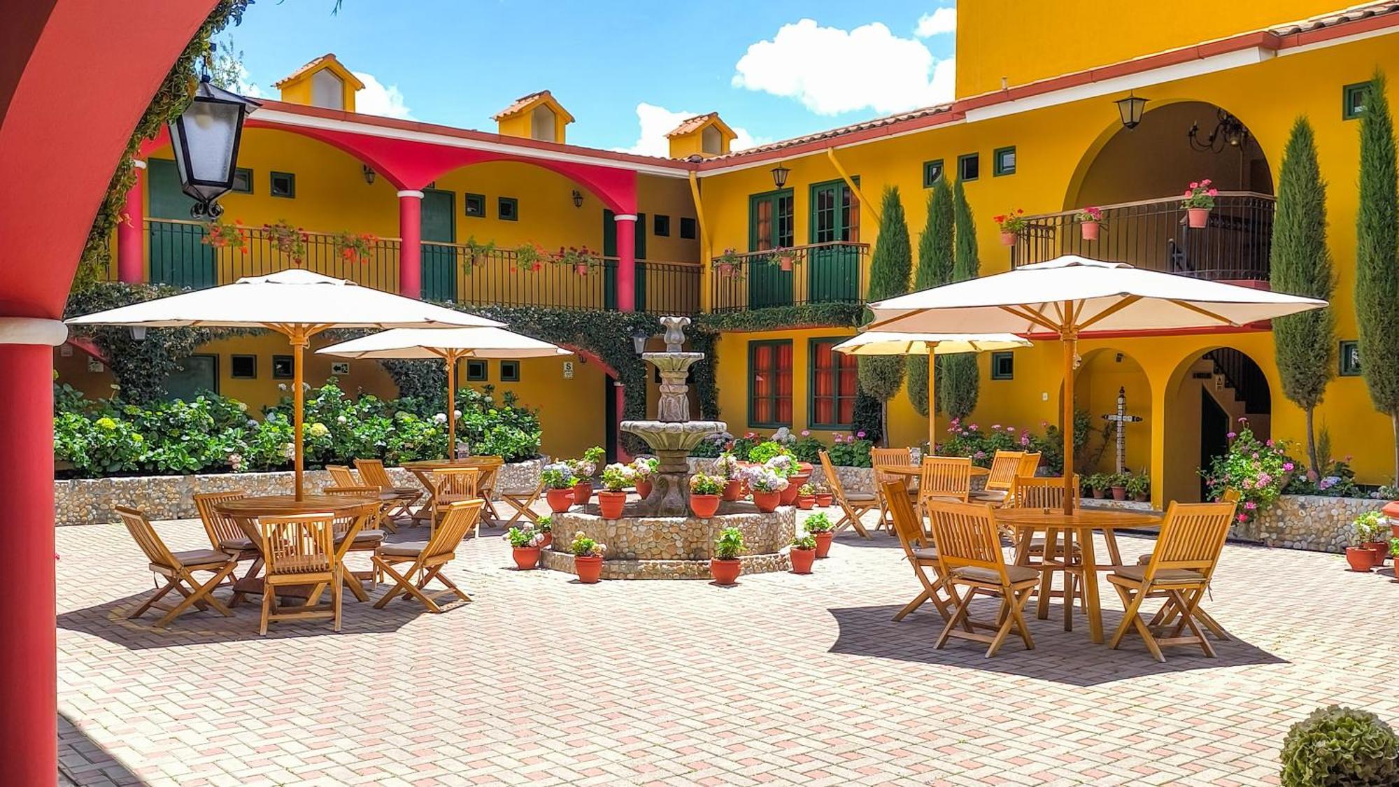 Hotel Tartar Cajamarca Ngoại thất bức ảnh