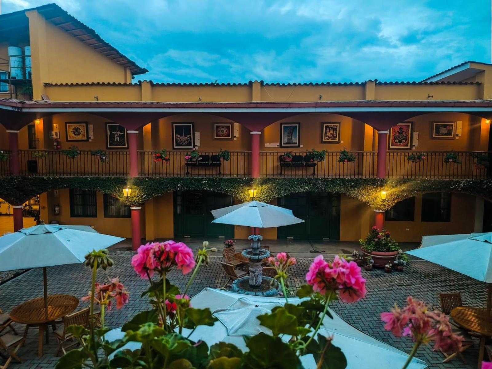 Hotel Tartar Cajamarca Ngoại thất bức ảnh
